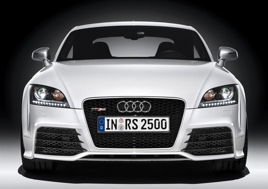  Audi TT RS Coupe (8J) 2009 года  (WW) (фото 19 из 63)